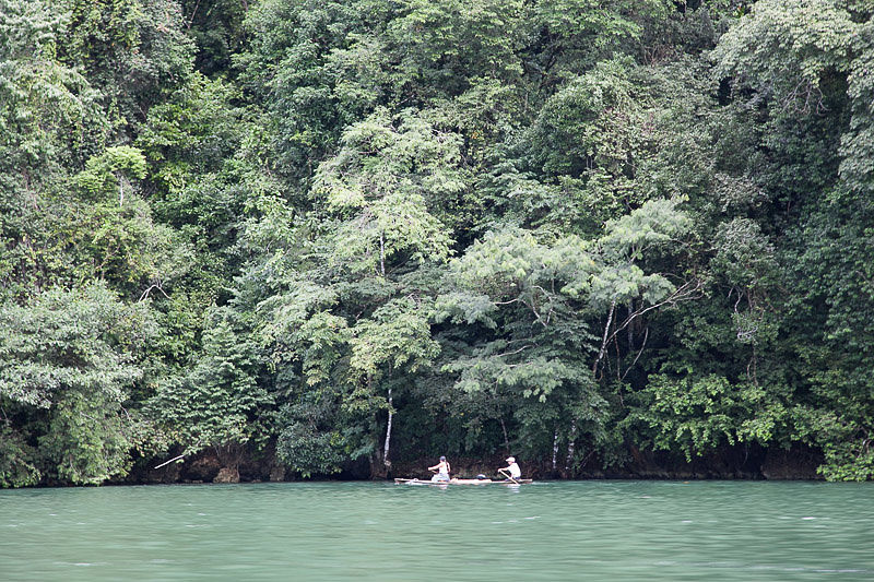 rio dulce kayaking