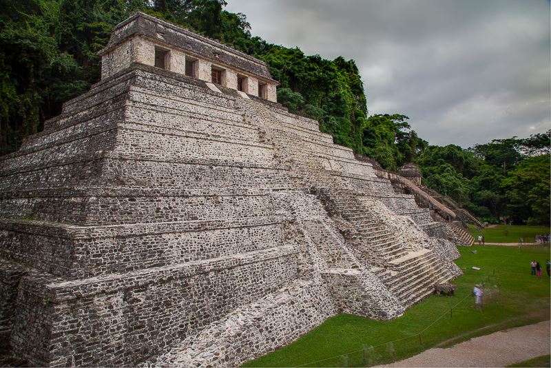tempio delle iscrizioni Palenque
