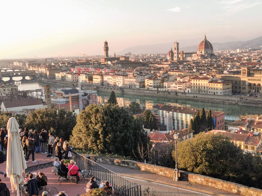 Panorama di Firenze da Piazzale Michelangelo al tramonto