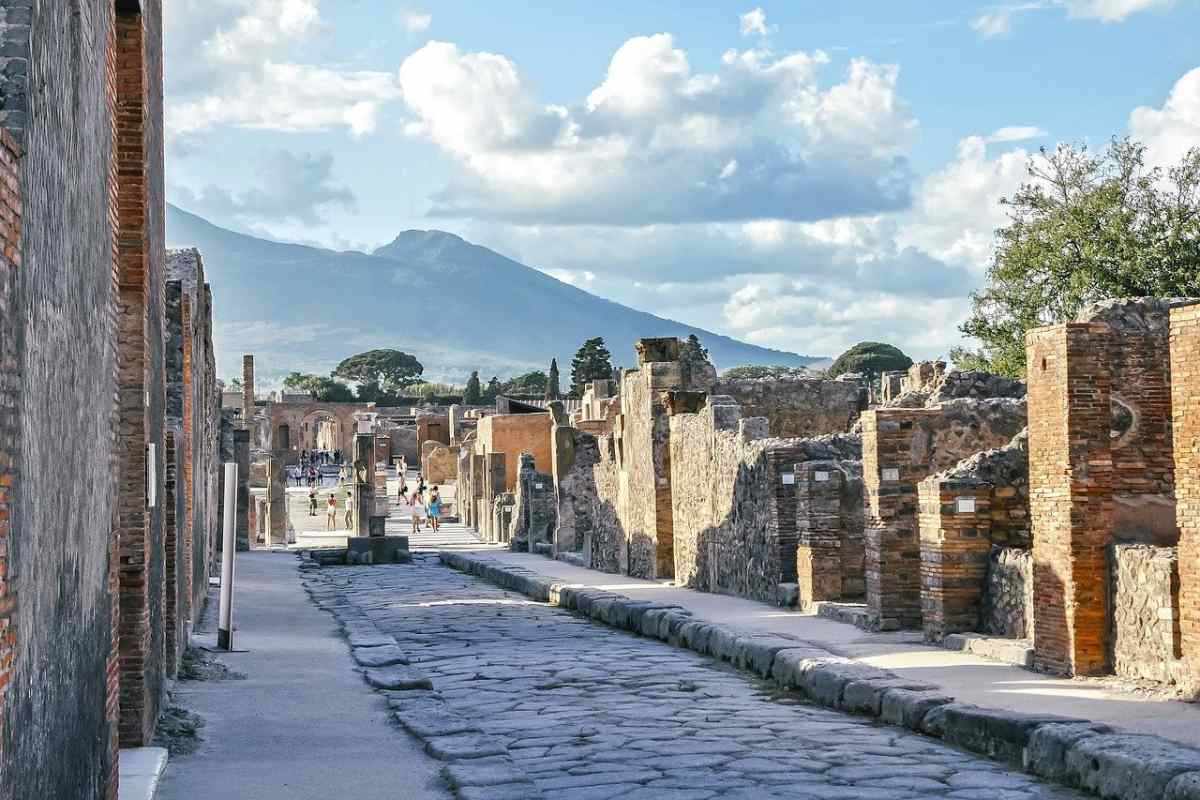 tour napoli caserta pompei