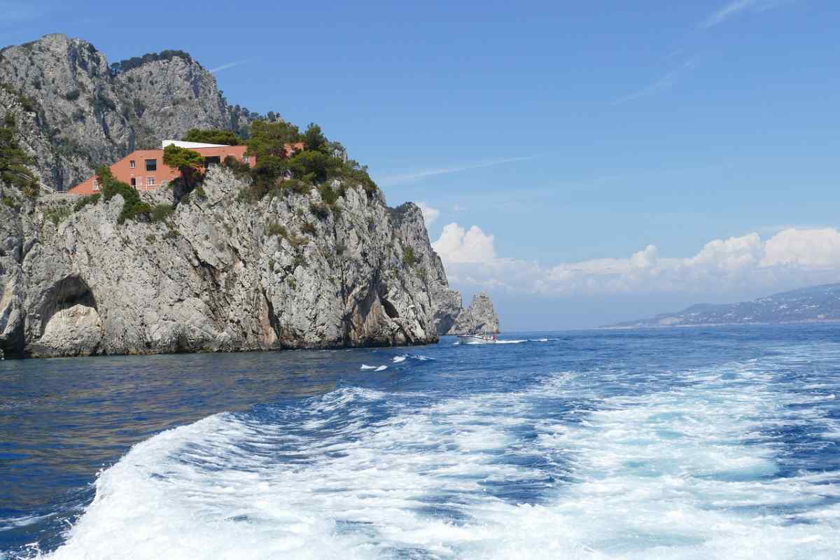 Casa Malaparte vista dalla barca