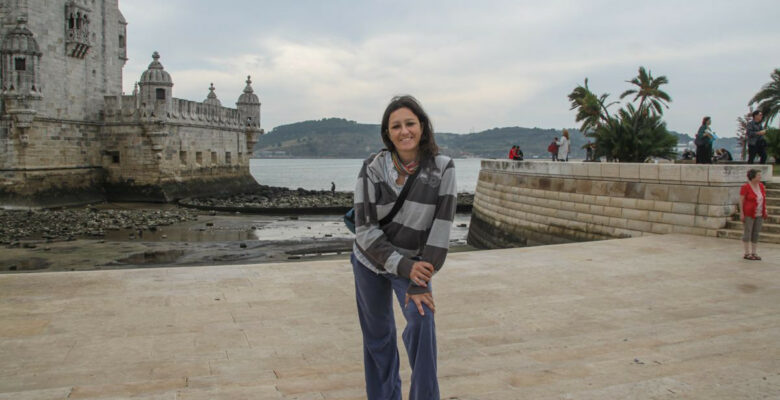 Martina Santamaria al porto di Lisbona