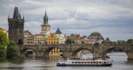 Paesaggio del ponte Carlo di Praga by Martina Santamaria